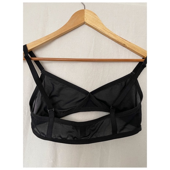 LAND OF WOMEN Classic Mesh Bra (NWOT) - Picture 1 of 6